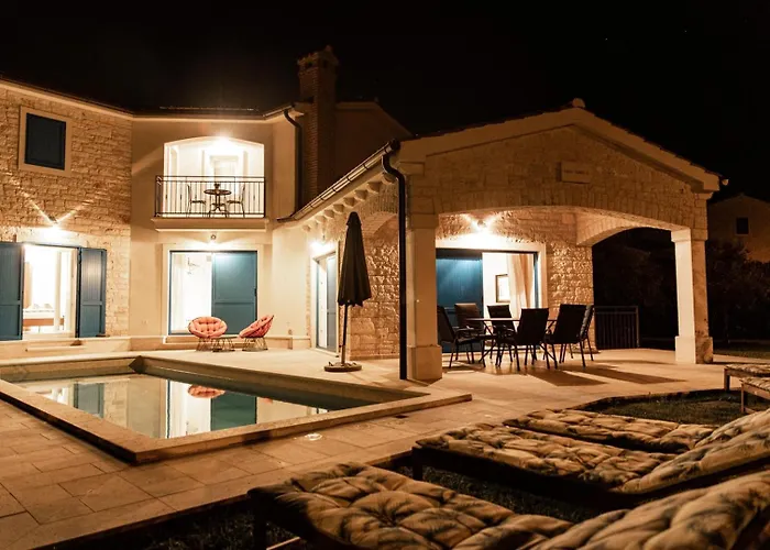 Villa Torre Ii