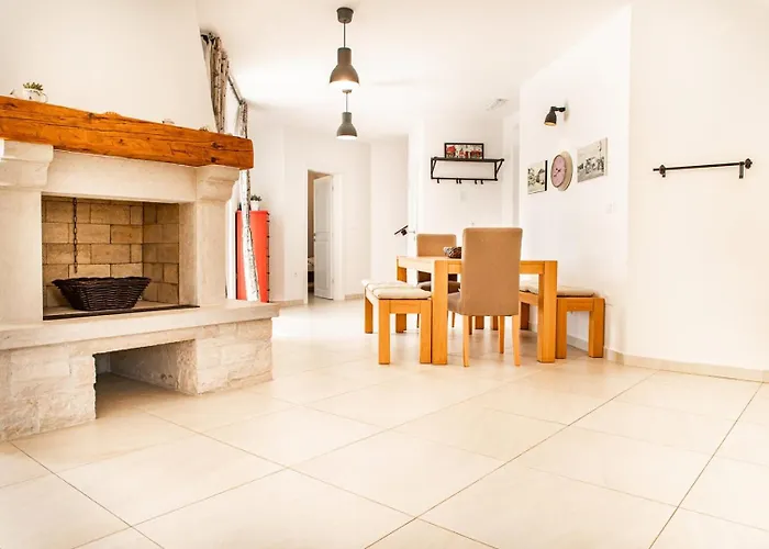 Torre Ii Villa Tar-Vabriga